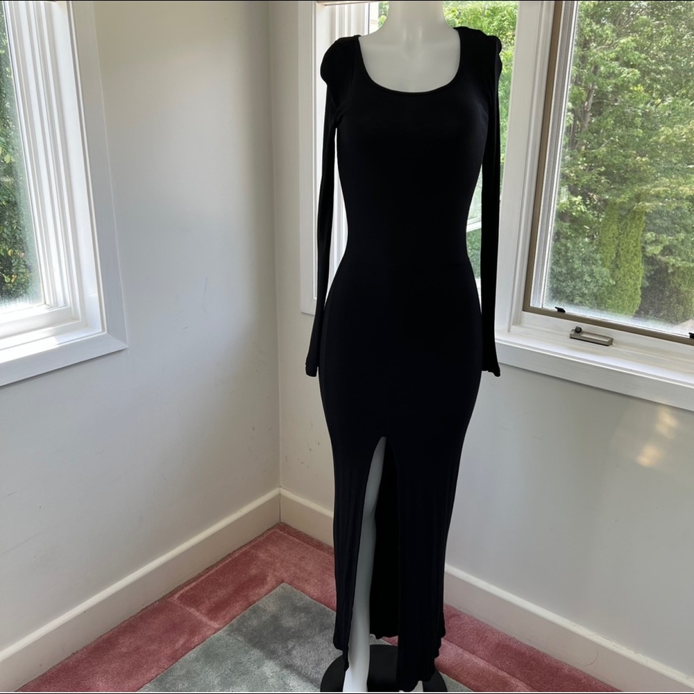 Bobi Los Angeles long black ribbed dress in XS